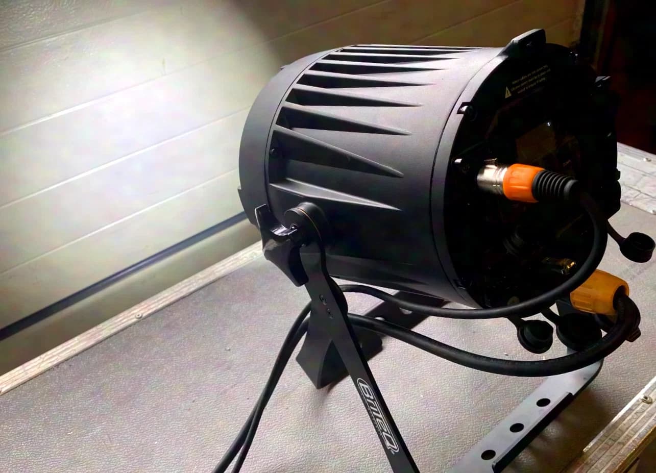 Briteq BT-Smartzoom RGBW 120W 4°-36° Zoom IP65