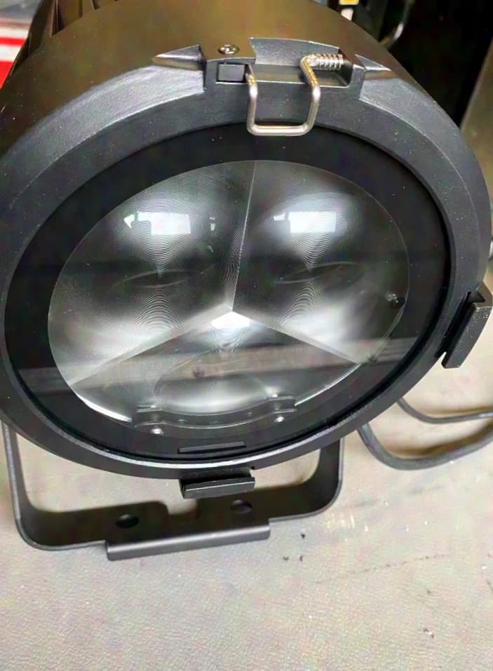 Briteq BT-Smartzoom RGBW 120W 4°-36° Zoom IP65
