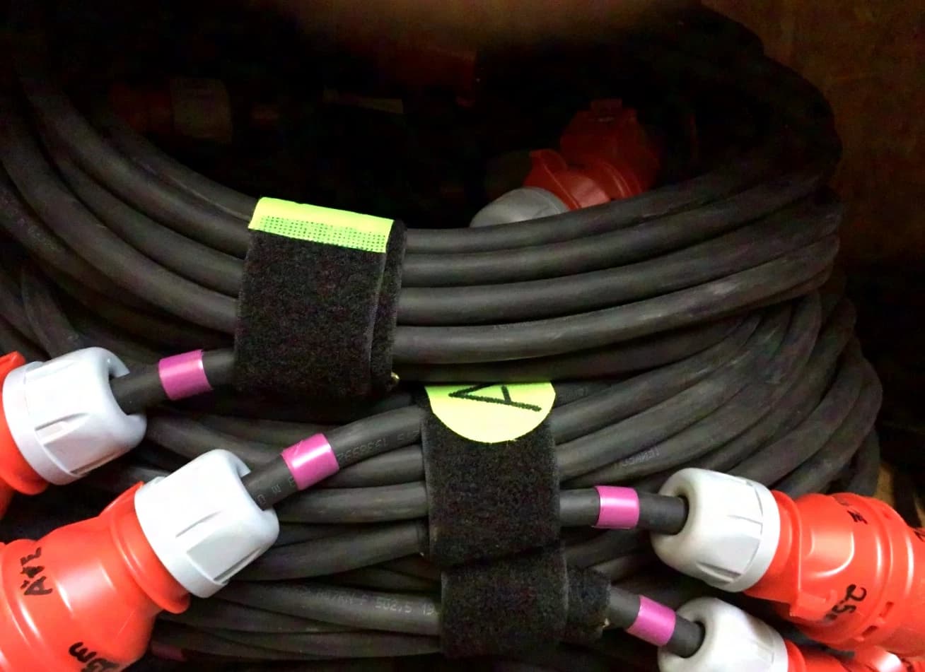 CEE 32A Kabel 25m leicht gebraucht