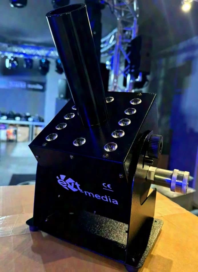 CO 2 Jets im 4er Case