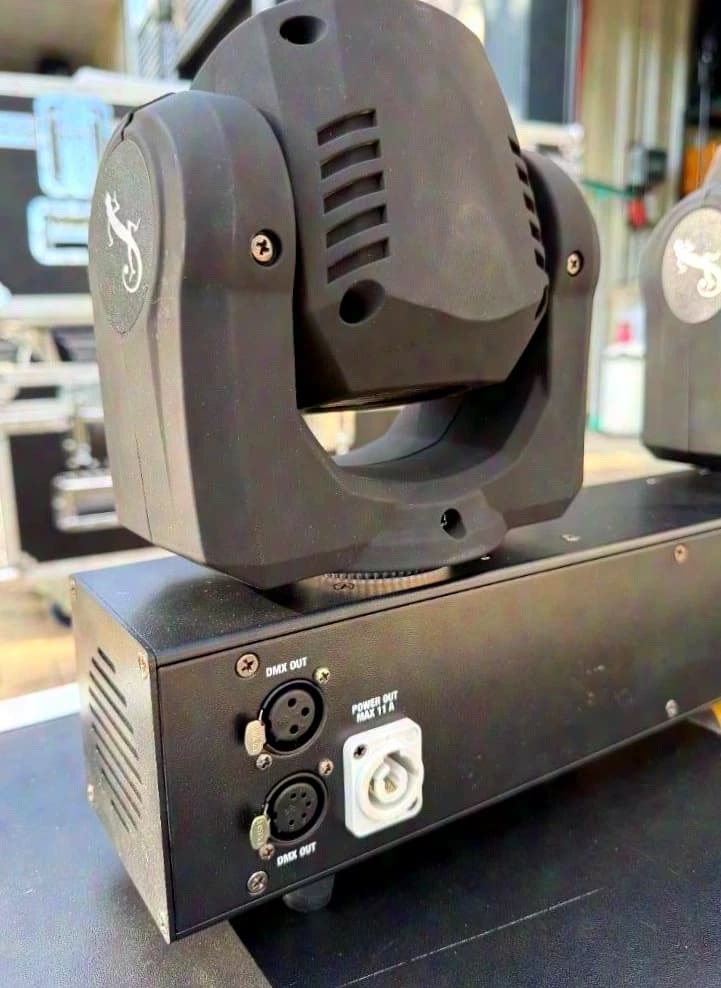 Cameo Hydrabeam 4000 RGBW inkl. Flightcase
