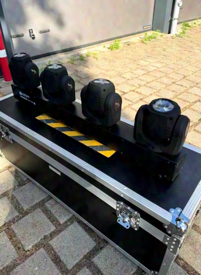 Cameo Hydrabeam 4000 RGBW inkl. Flightcase