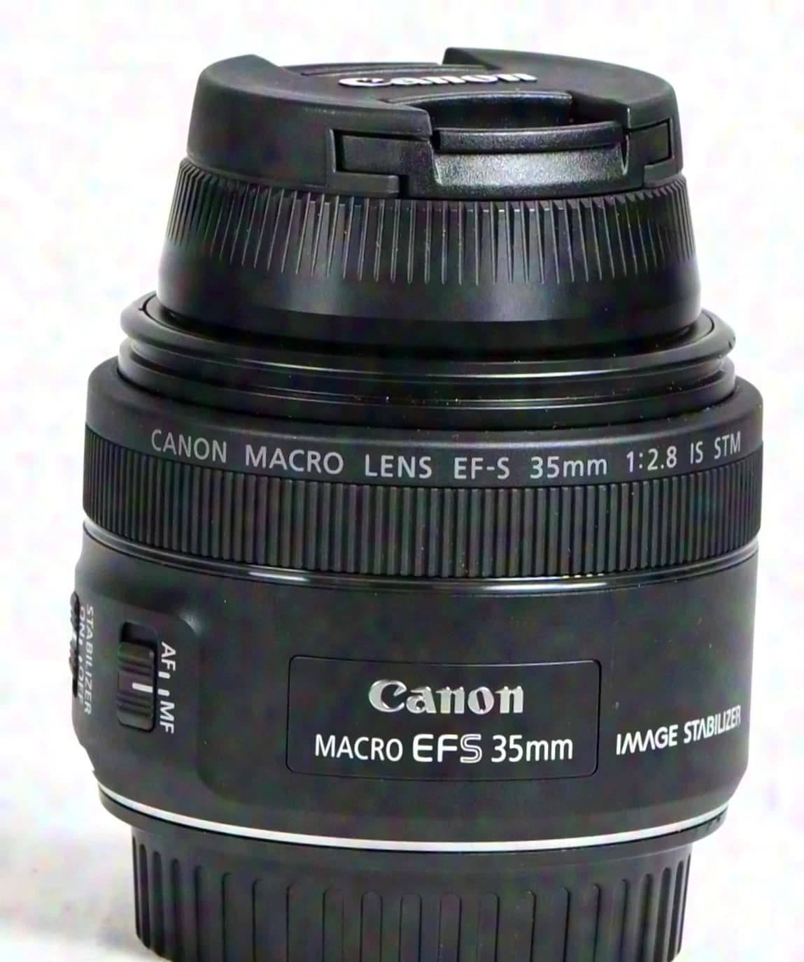 Canon Macro EF-S 35mm 1:2.8 IS STM