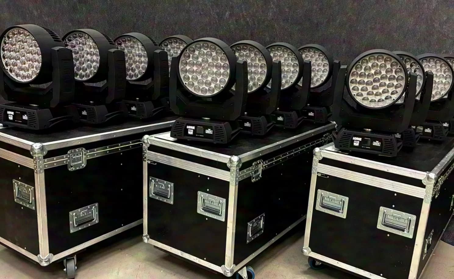 Chauvet Professional R3X 37x 25W LED Washlight 12er Set