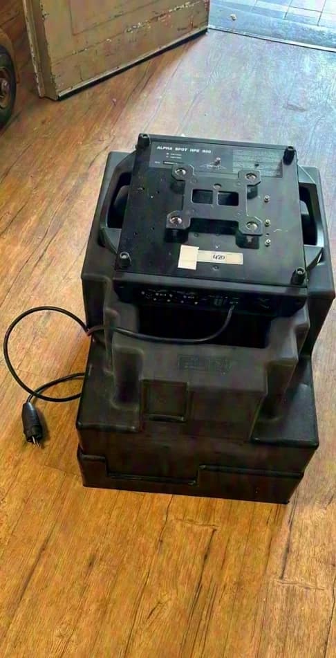 Clay Paky HPE 300 Spot