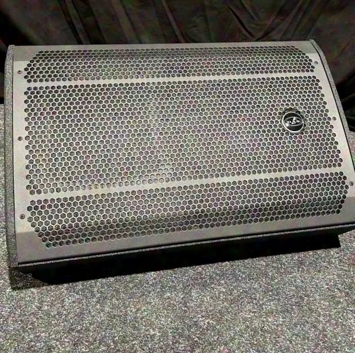 DAS Audio ACTION-M512A aktiver Bühnenmonitor B-Ware
