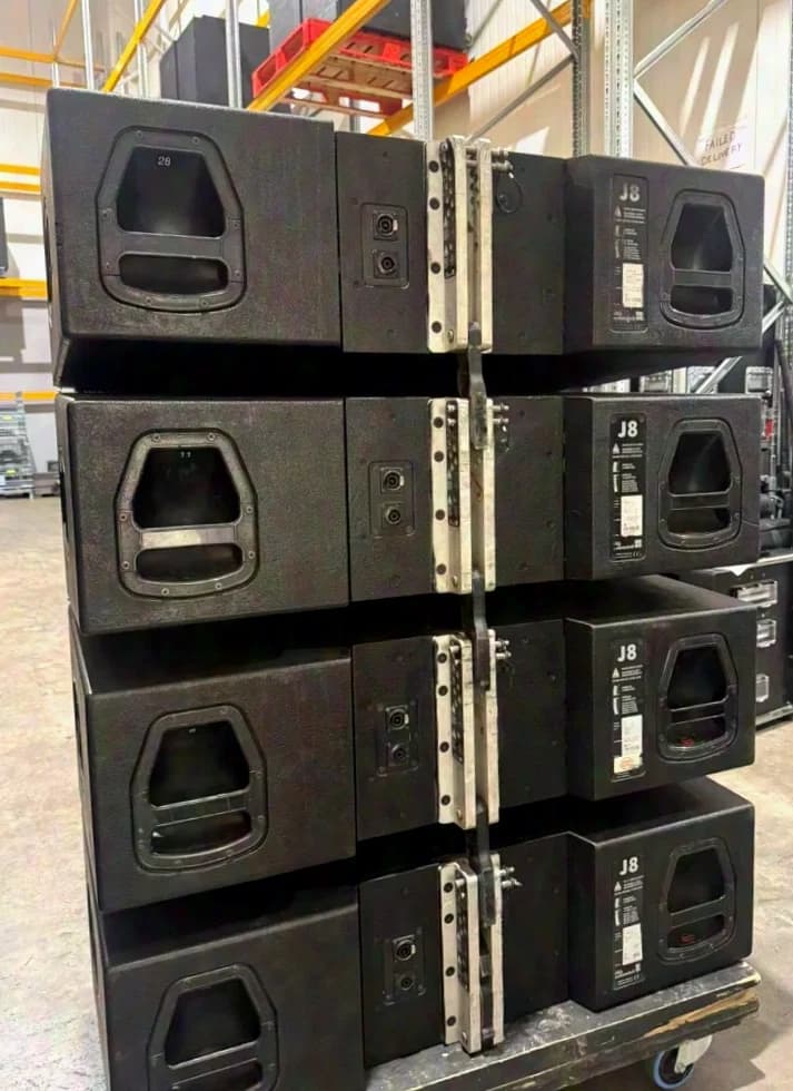 D&B Audiotechnik Komplettes d&b audiotechnik Beschallungssystem zu verkaufen J8 & J Sub