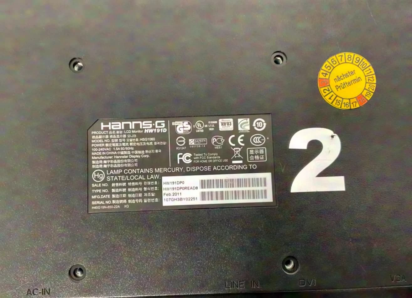 D - Hanns.G HW191D Monitor 19 Zoll DVI/VGA mit Case