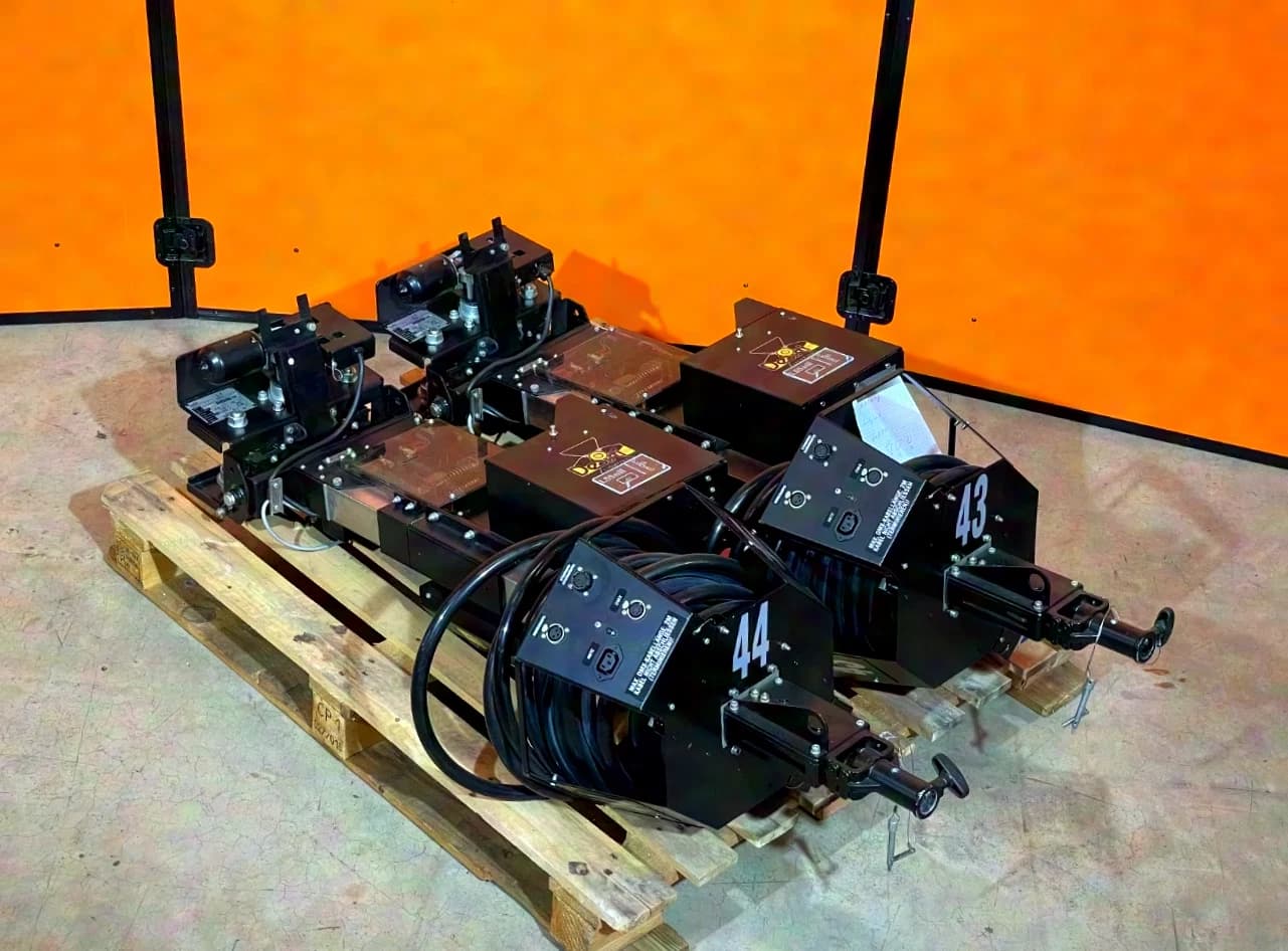 DeSisti Motorized Telescope MOD. 8400 mit Motorized Trolley MOD. 6510 - 2 Stück