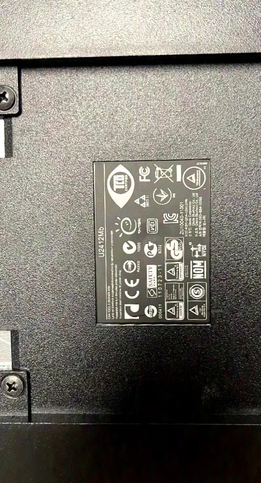 Dell UltraSharp U2412MB 24 Zoll im Rollcase
