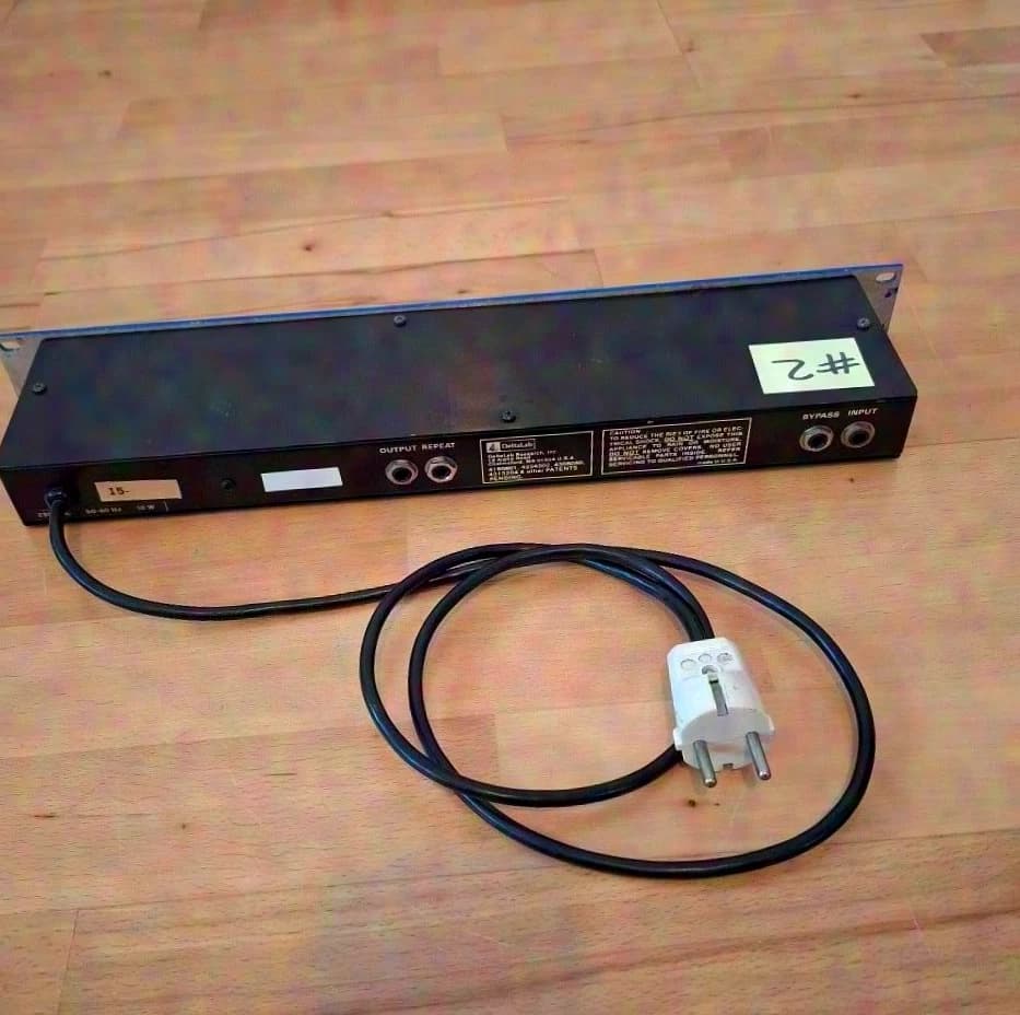 DeltaLab Effectron 1 (#2) digital delay analog style