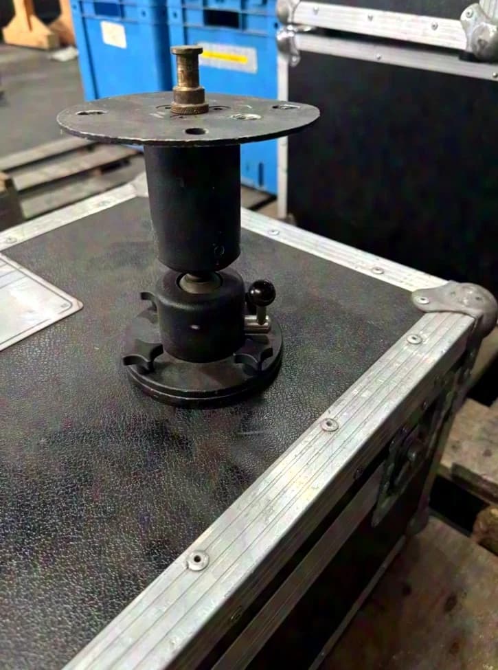 Deluxx Beamer/Projektor Deckenhalterung