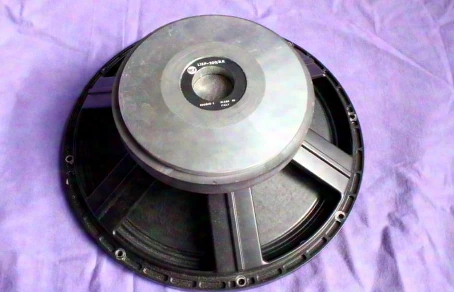 Div. Speaker Reconen. Reparatur, Reconing und Refurbish Service. Recone Lautsprecher