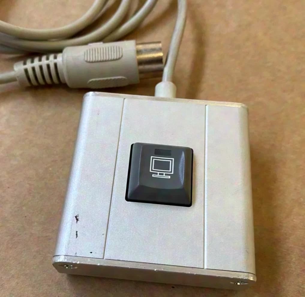 EBS Euchner aktiver VGA-Switch-Umschalter 2x2/ Remote-Taster #2