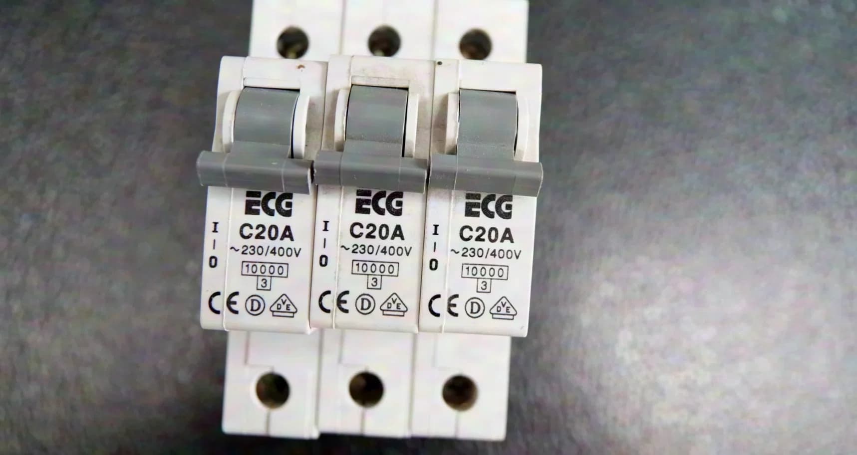 ECG Leitungsschutzschalter "ECG C20" (3er Set)
