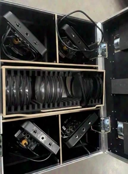 ELATION KL PAR FC - 4er-Set im Case ----- noch 1 vorhanden
