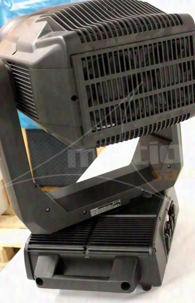 ELATION Proteus Brutus IP65 mit Framing (1er-Set im Case)