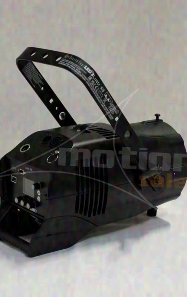 ETC SF LED Serie 3 LUSTR X8 Basis