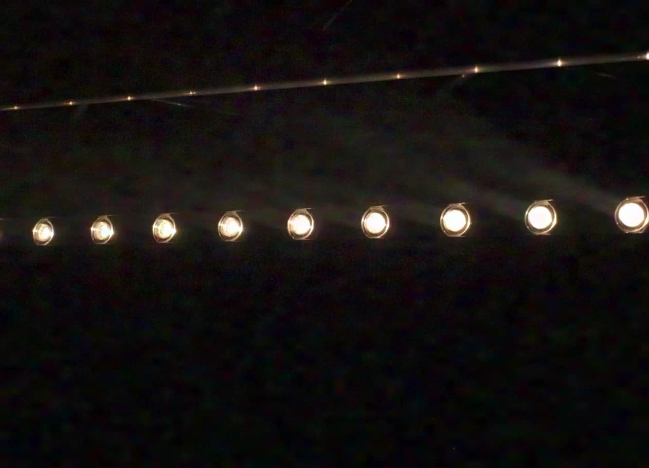EUROLITE LED STP-10 3200K 10x3W Leiste 6°