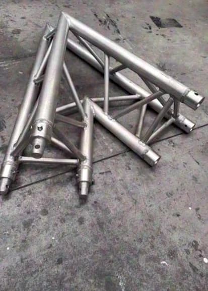 EUROTRUSS DF33 L45