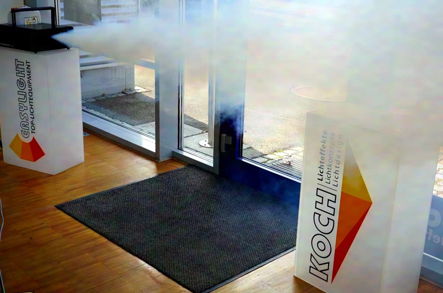Easylight Maxi 1600 Nebelmaschine mit Fernbedienung