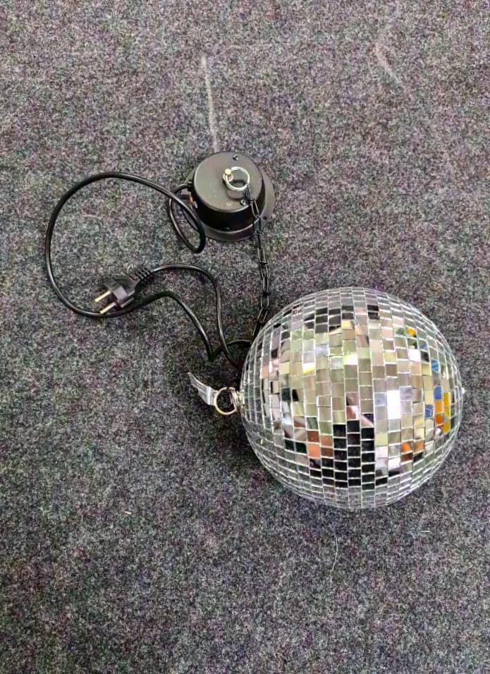 Eurolite Mirrorball 20cm + Motor MD-1015 Mirrorball 20cm + Motor MD-1015