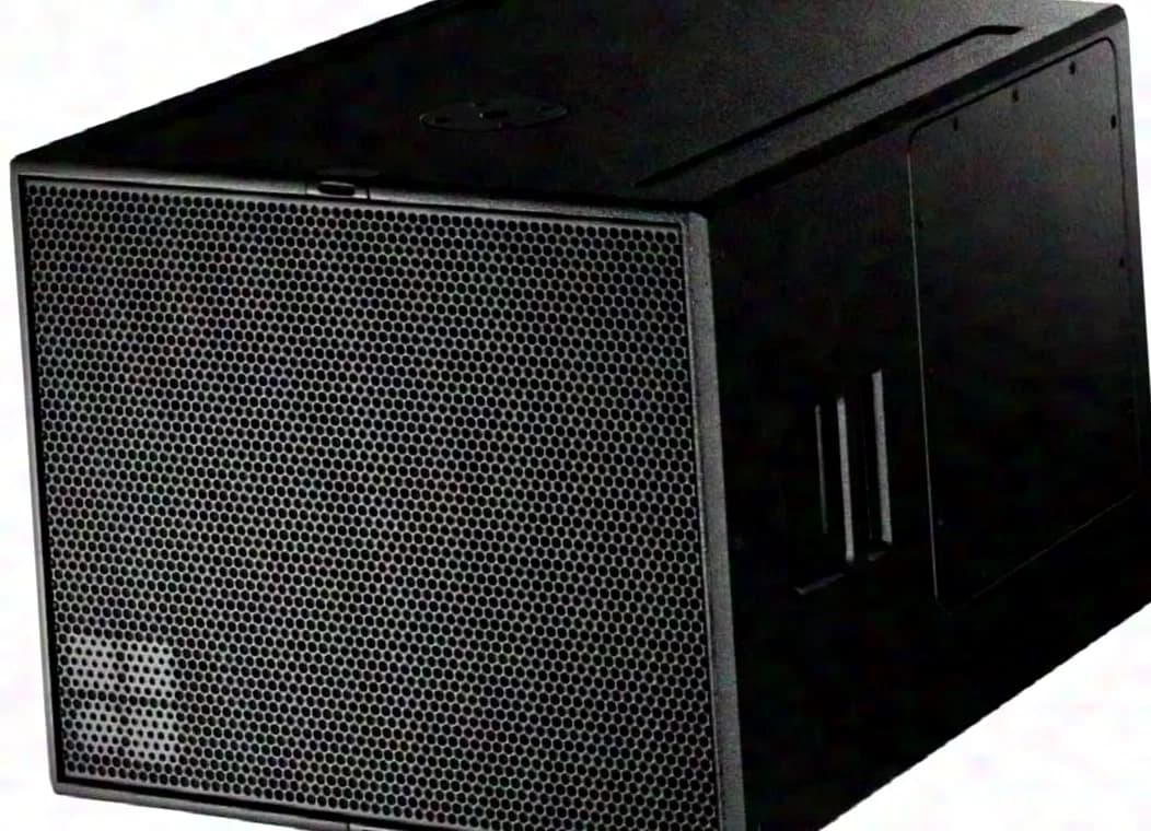 Vorführgerät, neuwertig, d&b Audiotechnik E12/B4 Soundpaket