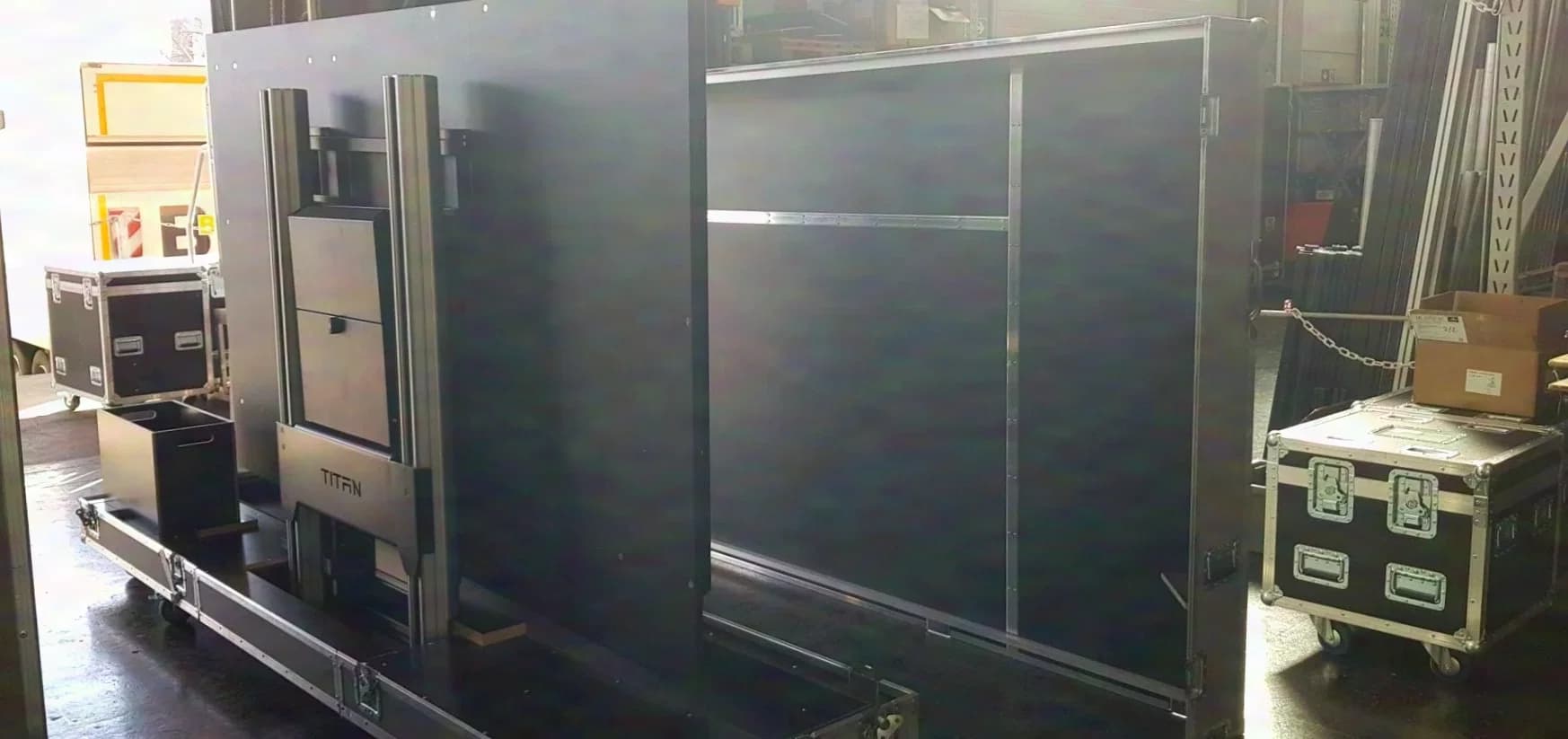 Exact solutions GmbH TITAN Display Lift WP5x5