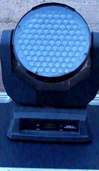 Expolite Briteq Showtec TourWash L3 RGBWA Zoom