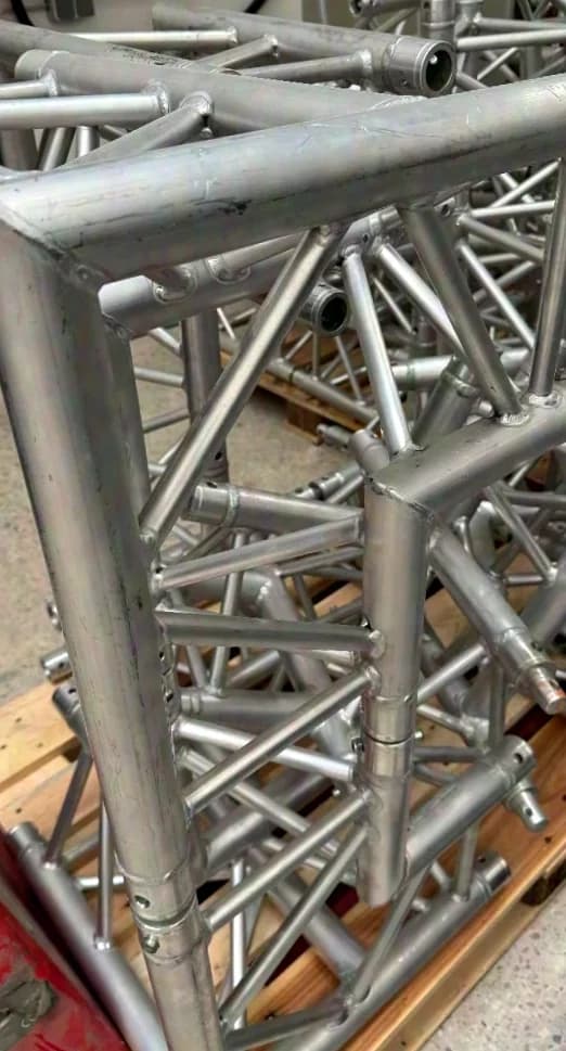 Expotruss X3K-30 T36 3-Weg T-Stück 3-Punkt-Traverse / Silber / horizontal