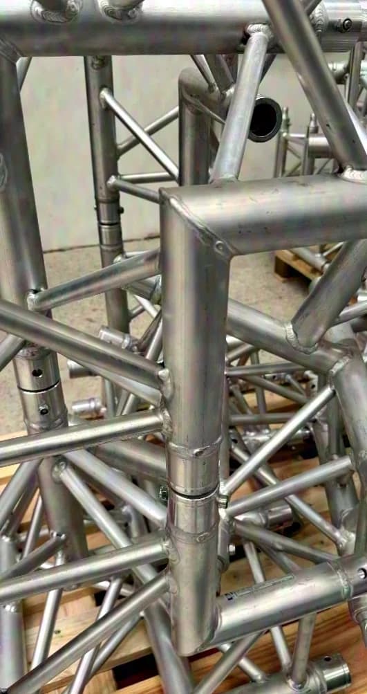 Expotruss X3K-30 T36 3-Weg T-Stück 3-Punkt-Traverse / Silber / horizontal