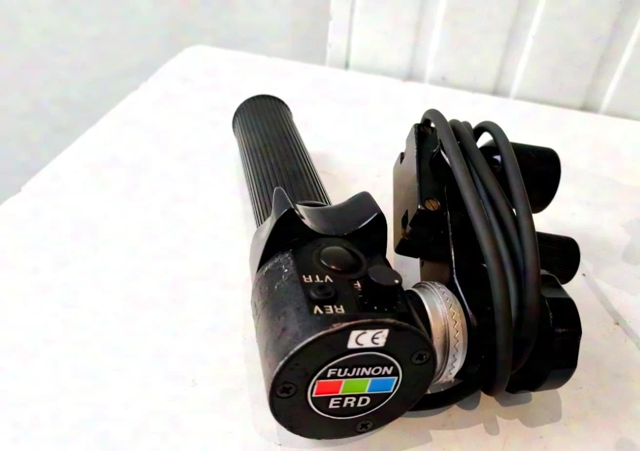 FUJINON HA18x7.6 BERD +ZOOM/FOCUS REMOTES