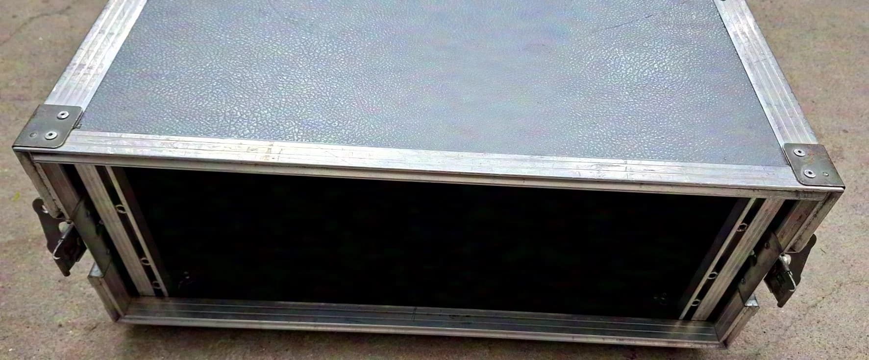 Gäng Case DD Rack 4HE PVC grau