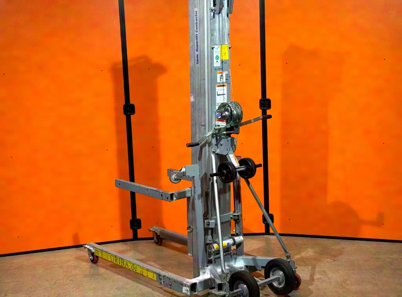 Genie SLC-18 Montagelift Traversenlift
