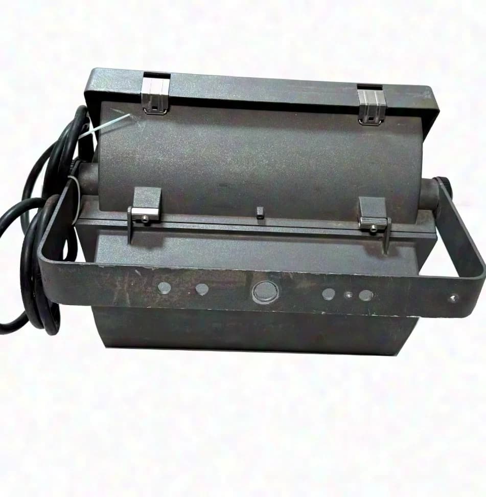 Gewiss | Titano Flutlichtstrahler 400W Weiß 4000K HQI asym.