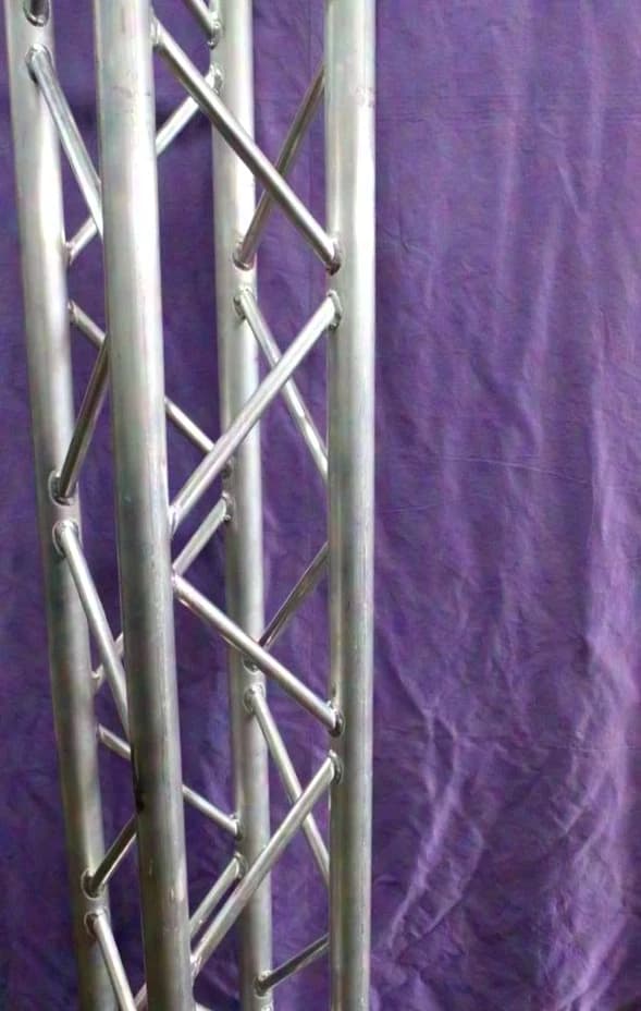 Globaltruss u.a. Beamerständer Globaltruss F44 + Riffelblech Platte, F34 Traverse