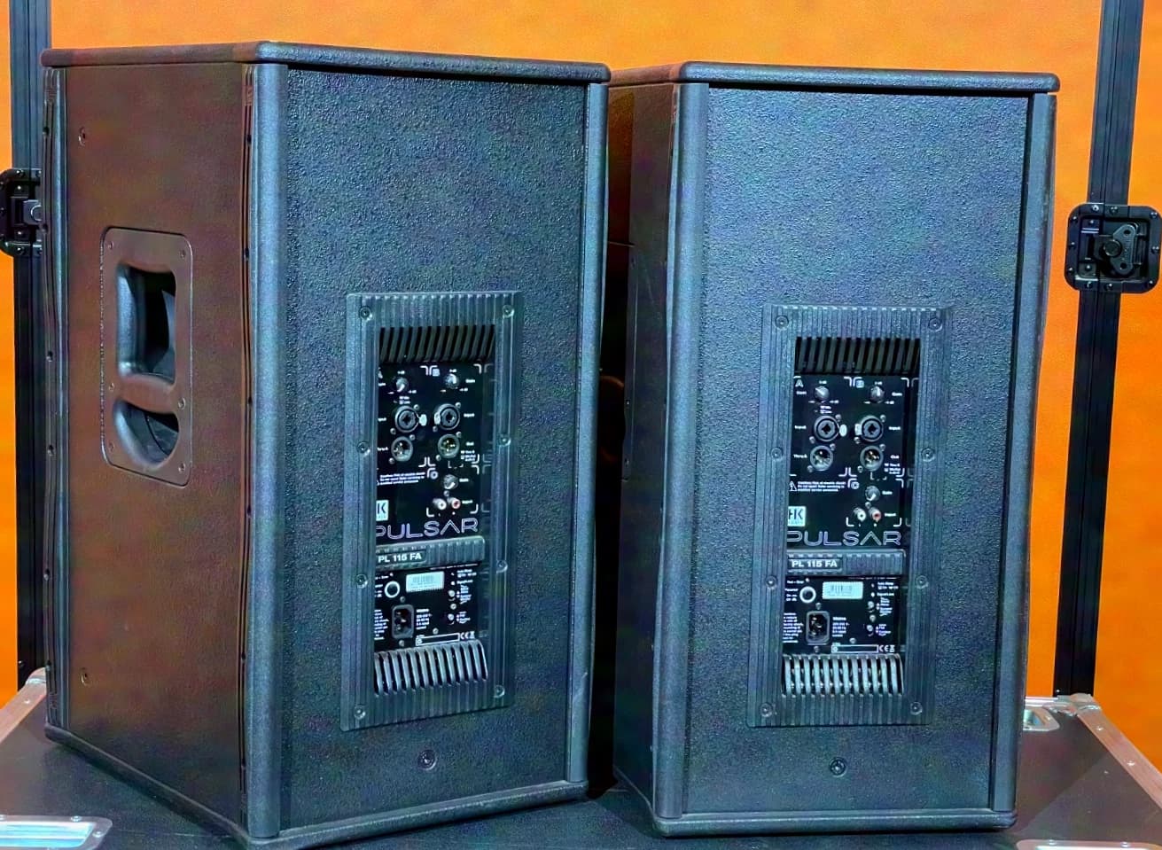 HK AUDIO PULSAR PL 115 FA - aktiv Fullrange-Lautsprecher