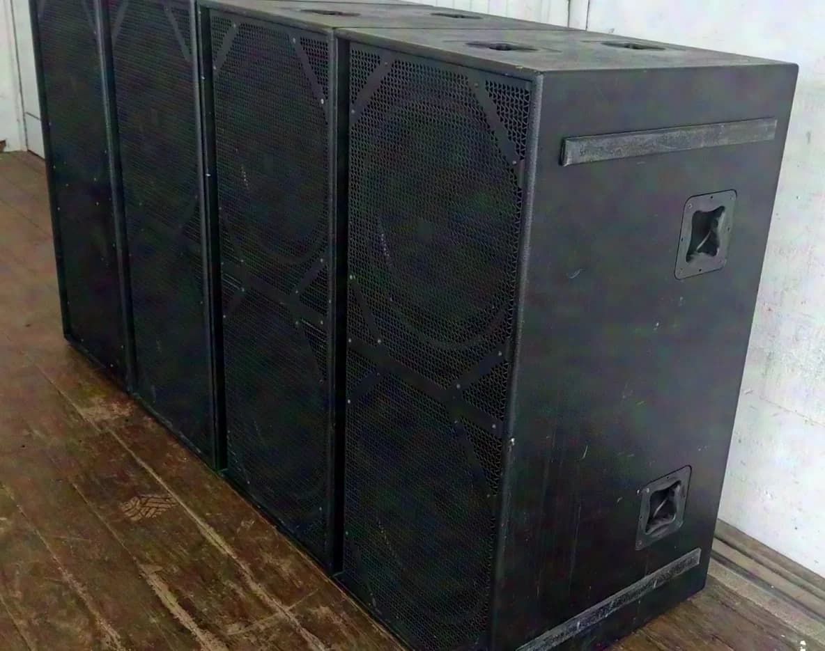 HK Audio SL218 SUB HK Audio SL218 PA Subwoofer