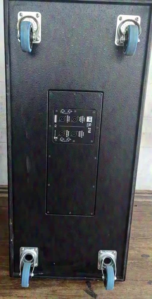 HK Audio SL218 SUB HK Audio SL218 PA Subwoofer