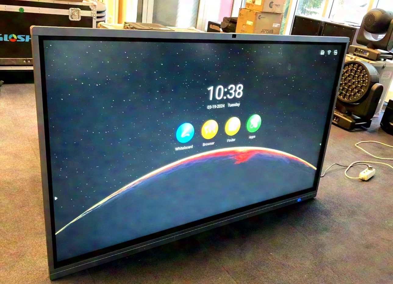 HQ8 HQ8 65” 4K UHD-Touchdisplay mit Antireflexionsbeschichtung - Vorführmodell