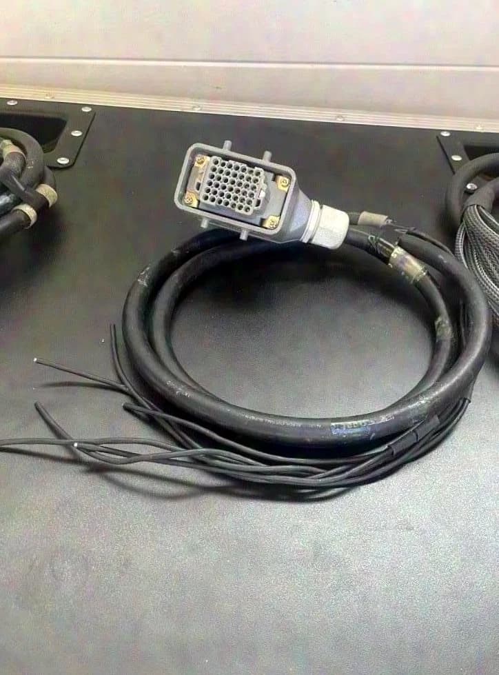 Harting 42 Pol Adapter Splitt ohne Stecker 6 CH