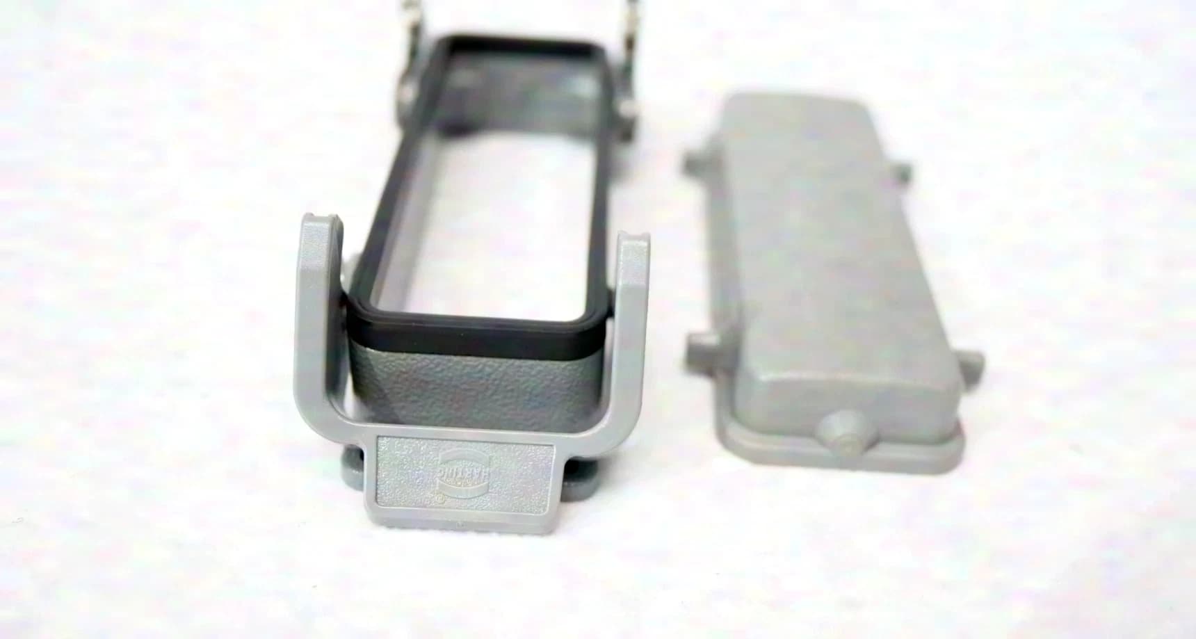 Harting Housing 24/64/108-polig m. Deckel (8er Set)