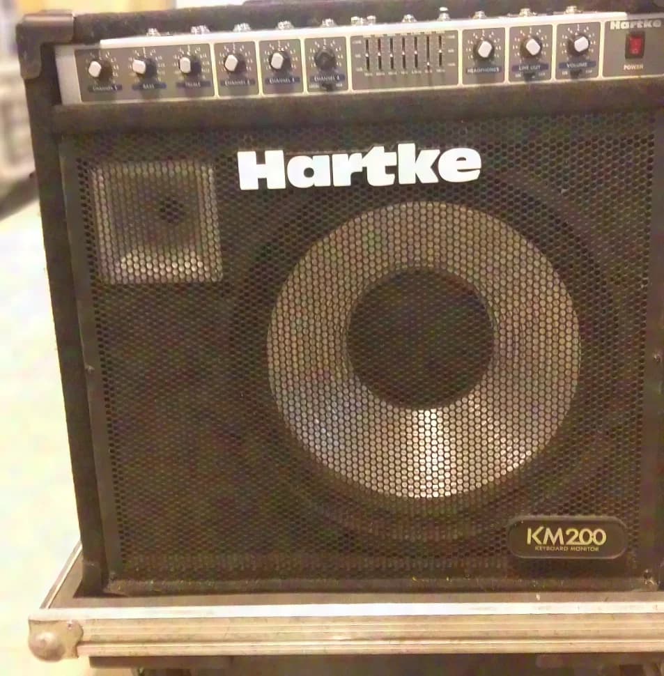 Hartke KM 200 Keyboard-Monitor-Verstärker 200 W