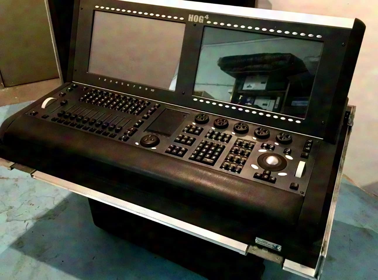 High End Hog 4 Full mit 3-tlg Amptown Case
