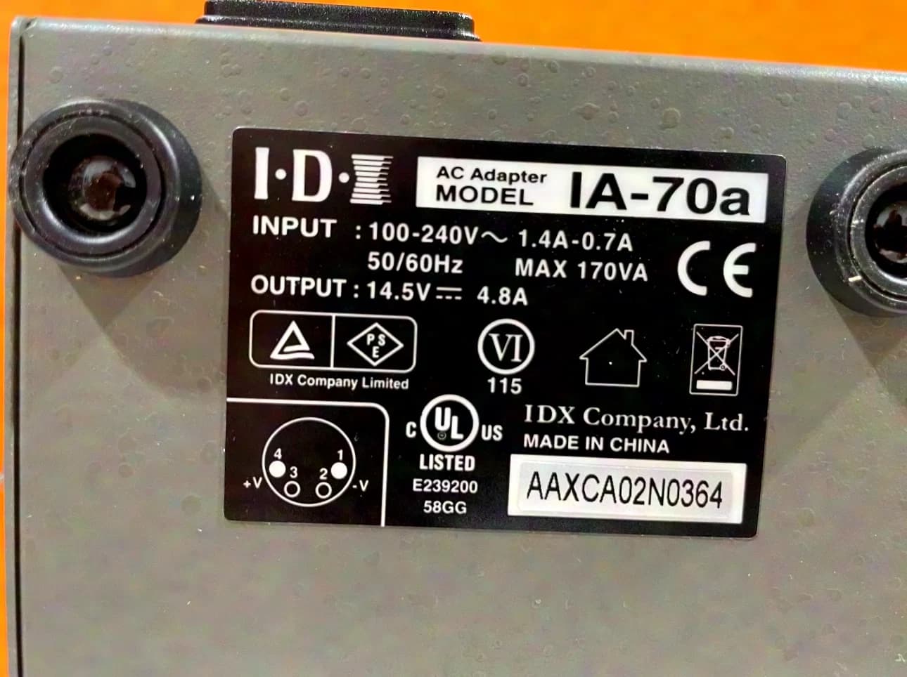 IDX IA-70a Netzteil für Kameras, PTZ etc.
