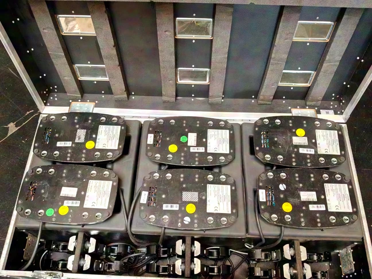 JB Lighting Sparx 7 Moving Head Unit Set with Hard Case (6x Set)