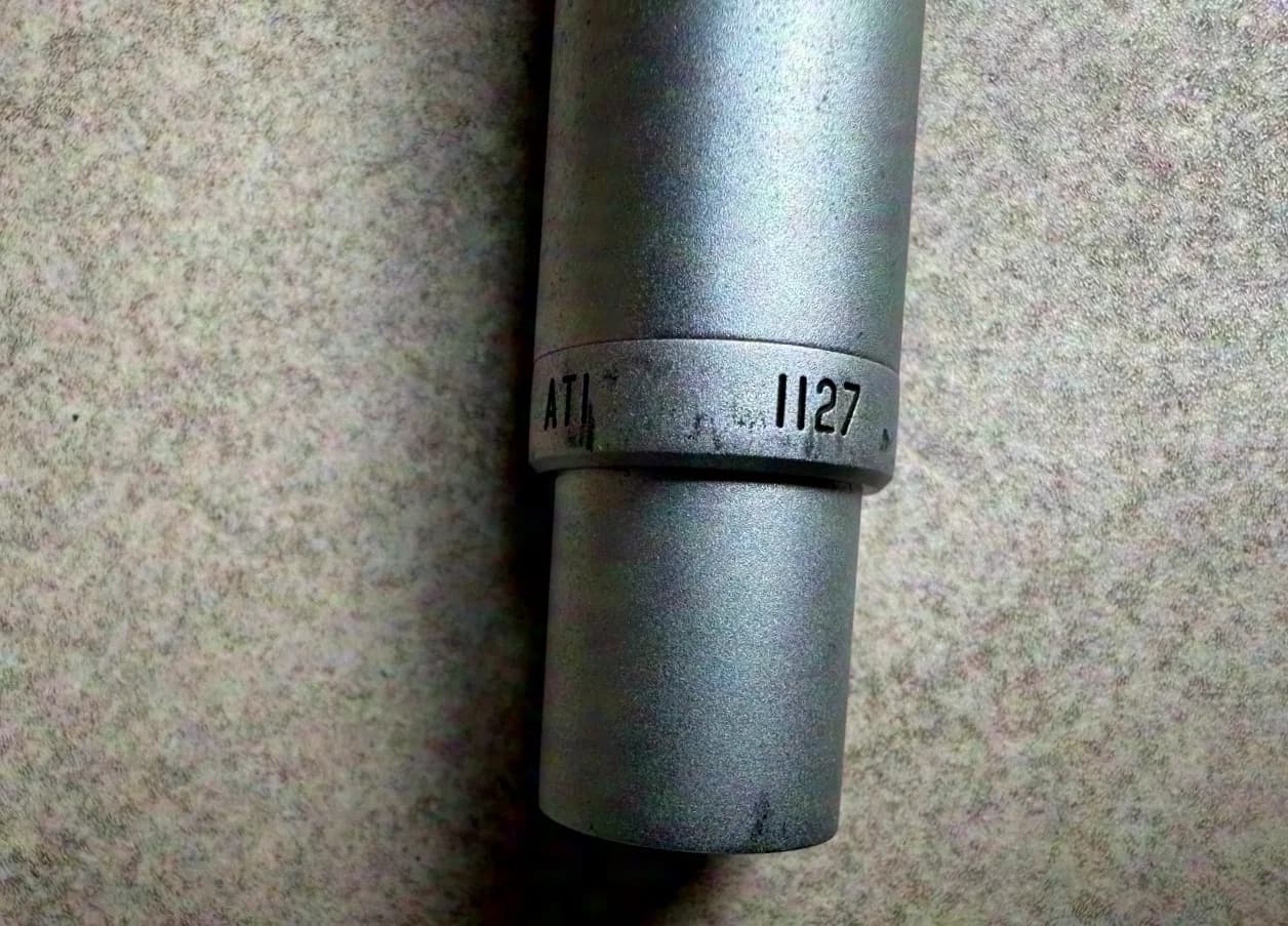 Klark-Teknik ATI 1127 Messmikrofon mit Tasche und Klemme