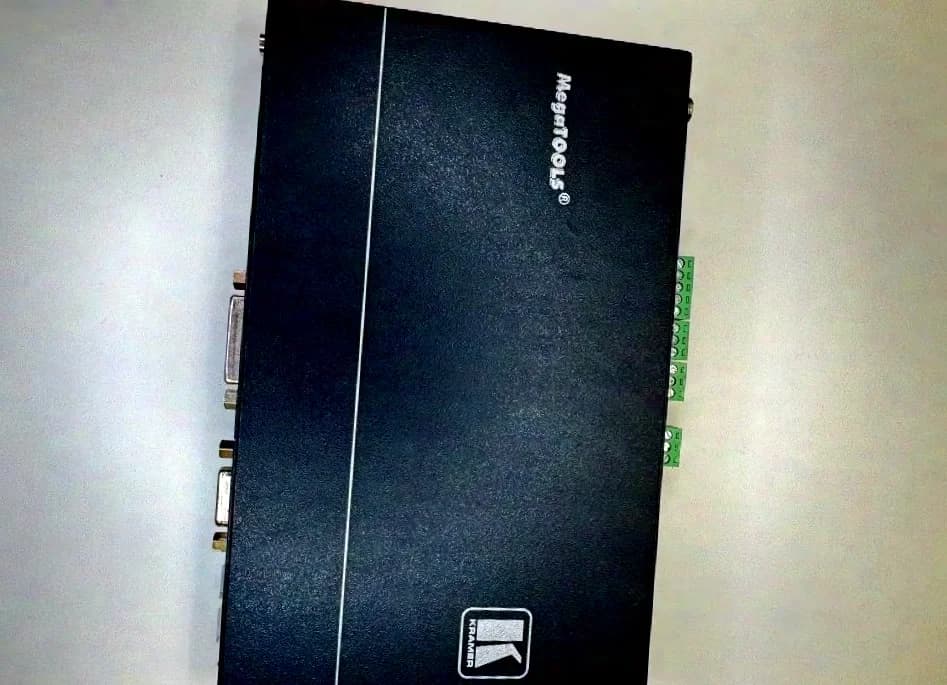 Kramer SID-X1N Multiformat Switcher HDMI DP DVI VGA DGKat