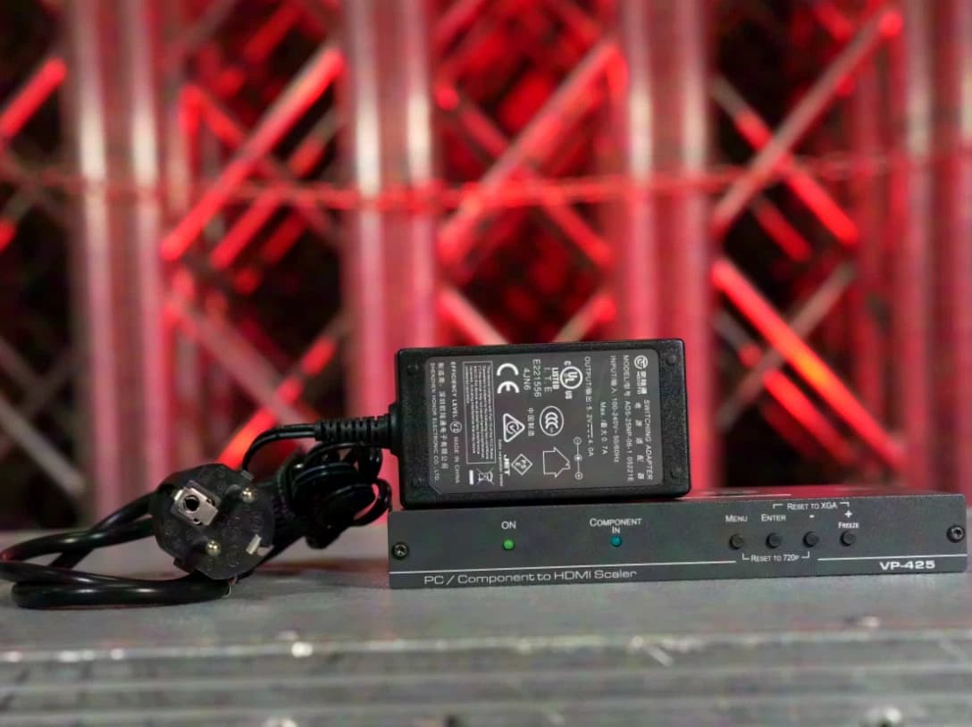 Kramer VP-425 PC/Component to HDMI Scaler
