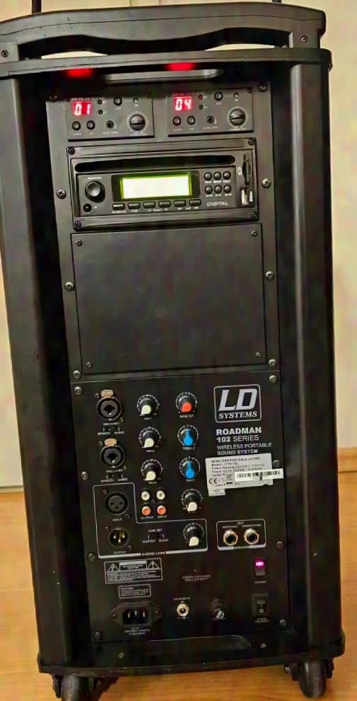 LD Systems Roadman 102 USB CD SD Funkmikrofon Handsender Akku